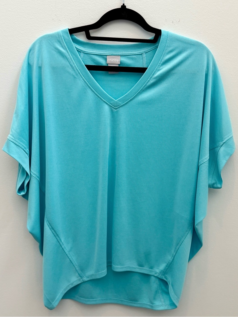 Chico's Aqua Blue Knit Sand-washed Dolman Wedge Tee Size 1 / M